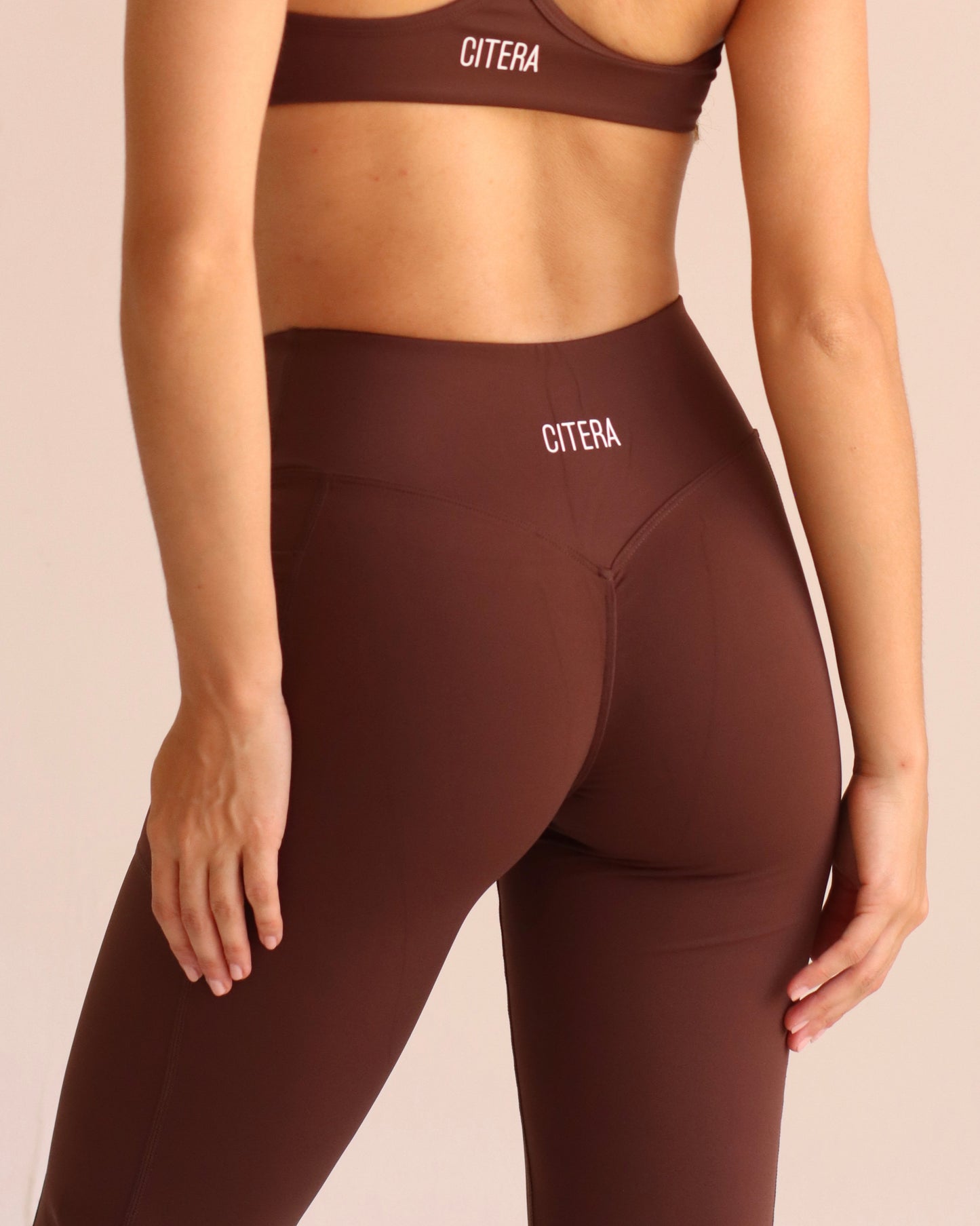 Leggings Bota Ancha Marrón