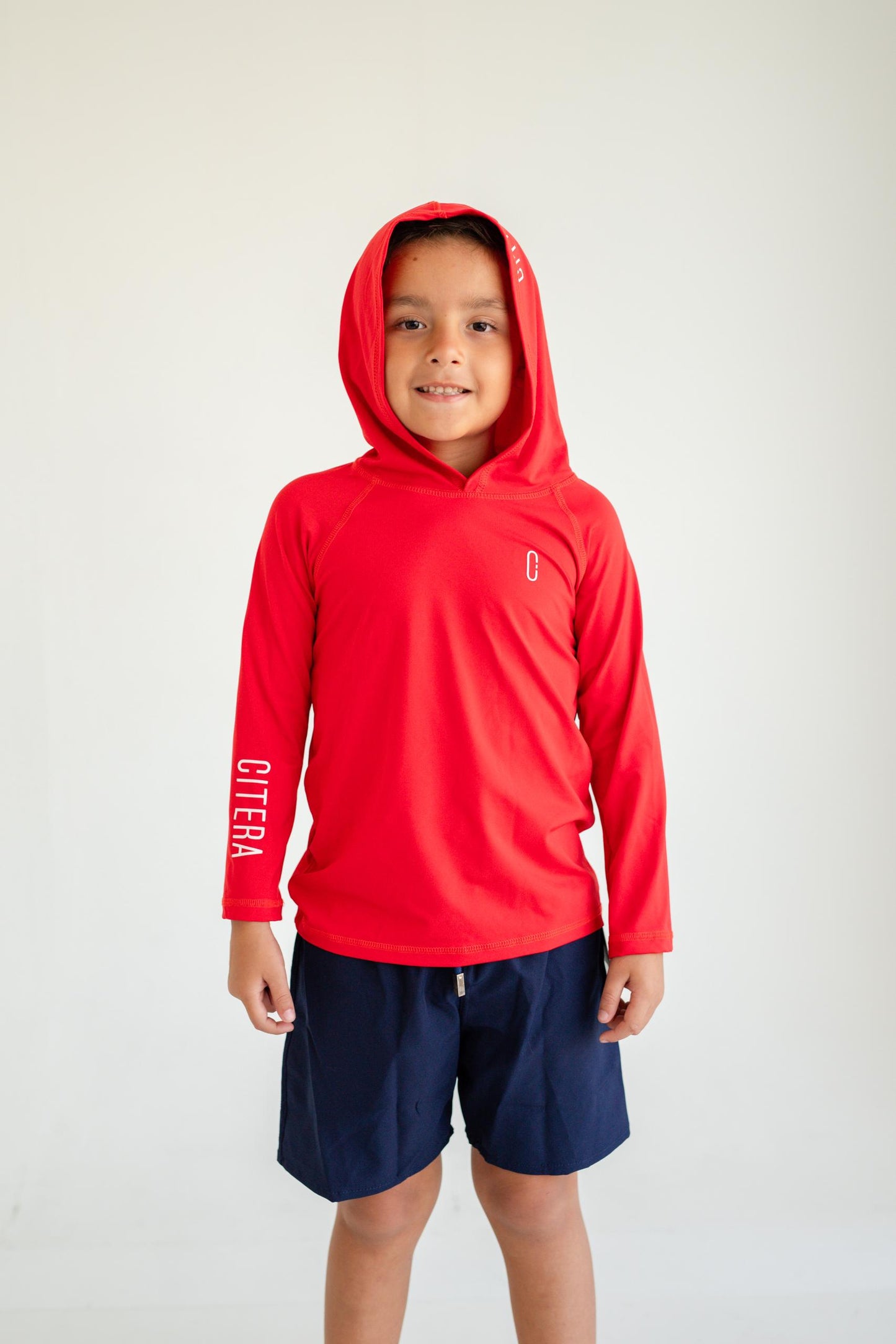 Franela UV Con Capucha Roja