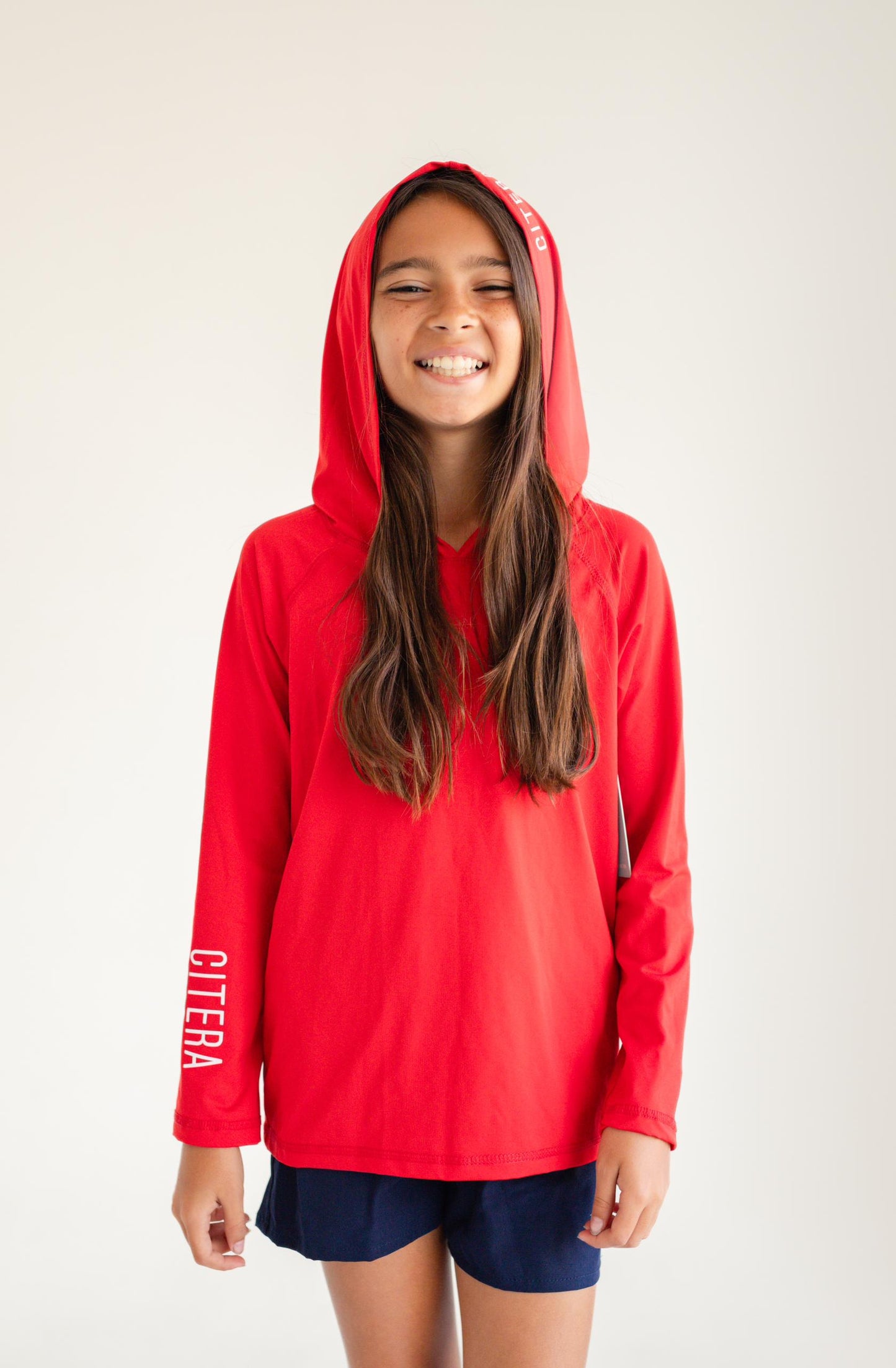 Franela UV Con Capucha Roja