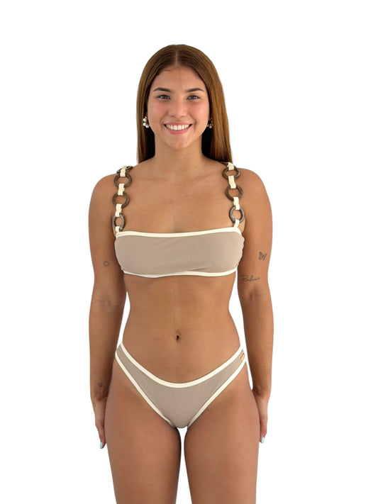 Tina Khaki