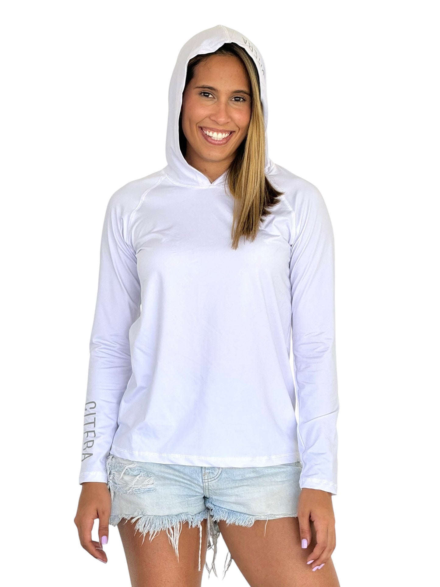 Franela UV Con Capucha Blanca