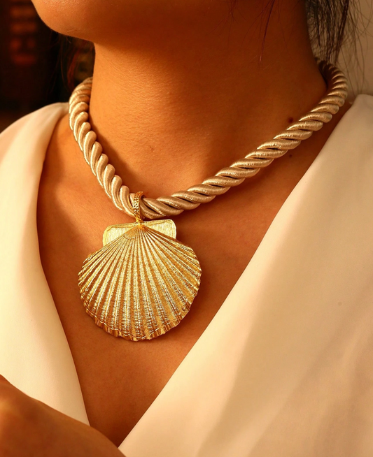 Collar
